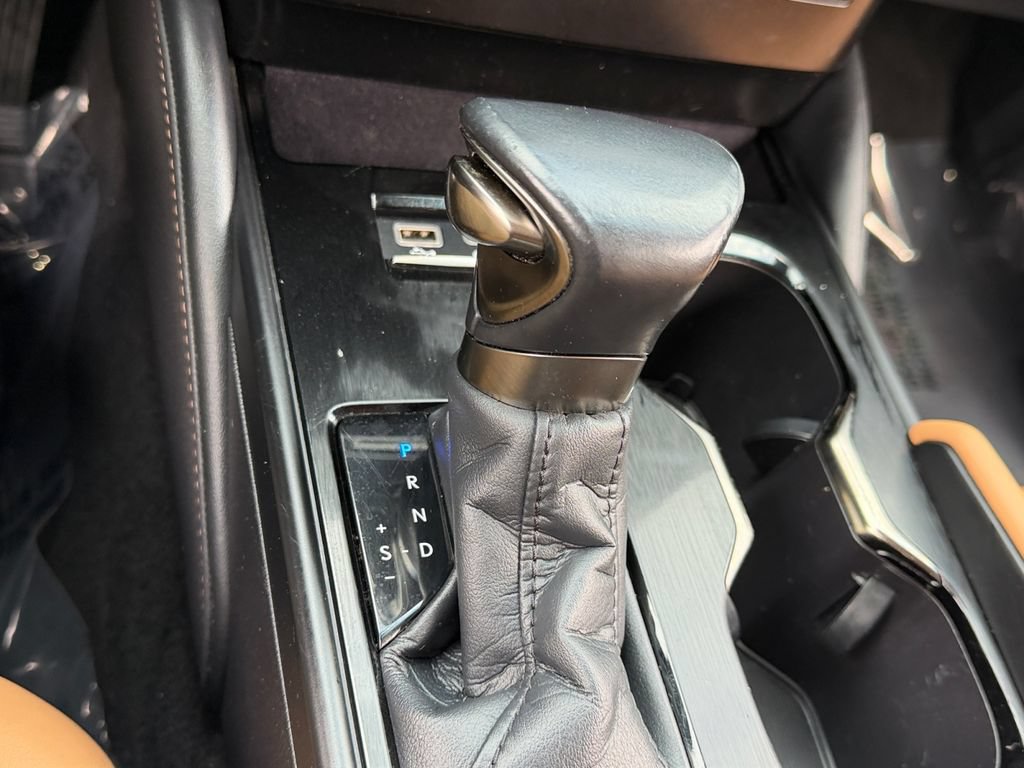 Used 2023 Lexus ES 350 w/ Premium Package FWD image 24