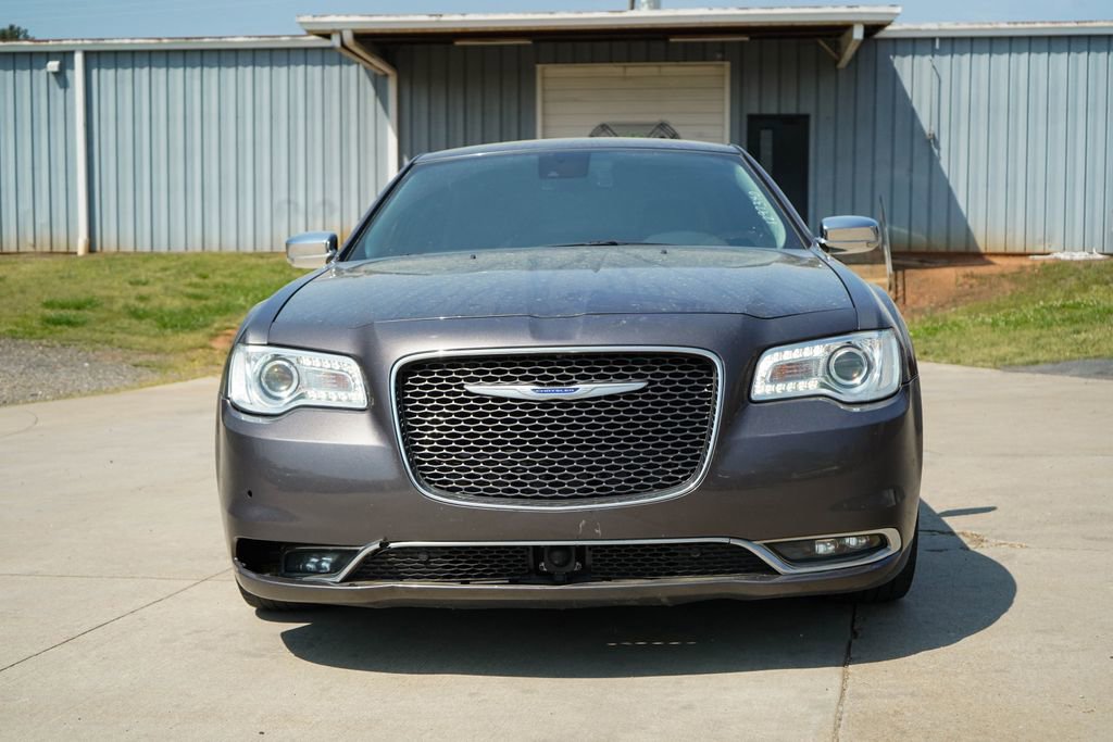 Used 2019 Chrysler 300 Limited w/ Safetytec Plus Group image 10