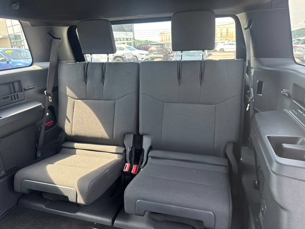 Used 2026 Toyota 4Runner SR5 AWD/4WD image 23