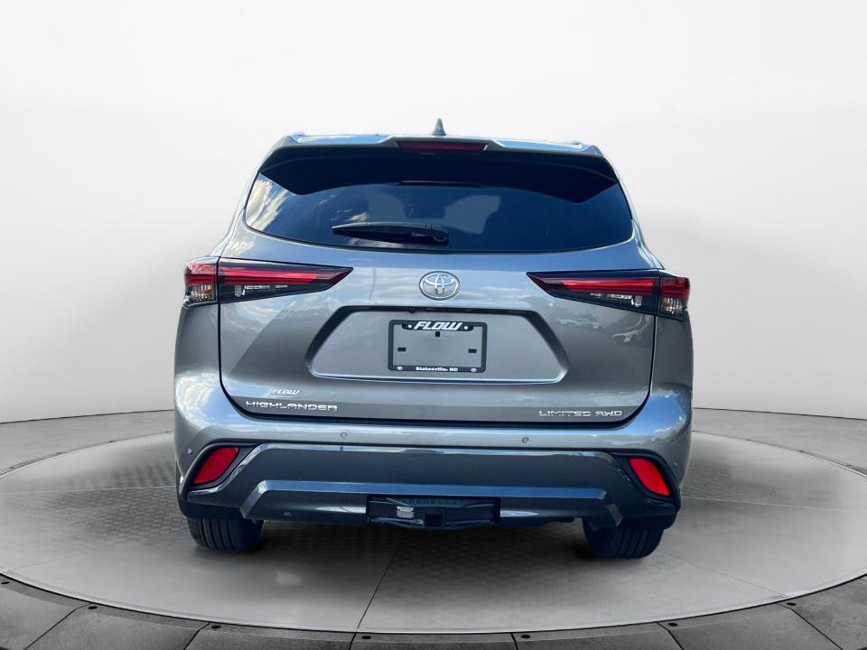 New 2026 Toyota Highlander Limited AWD/4WD image 6