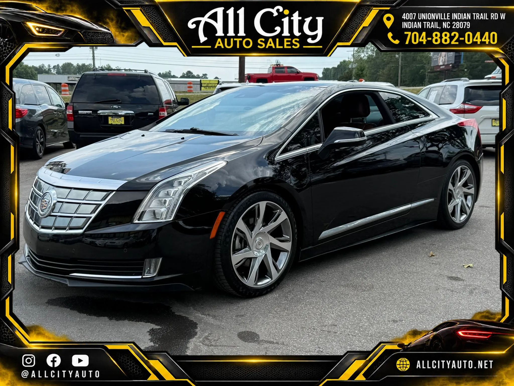 Used 2014 Cadillac ELR w/ Luxury Package FWD image 3