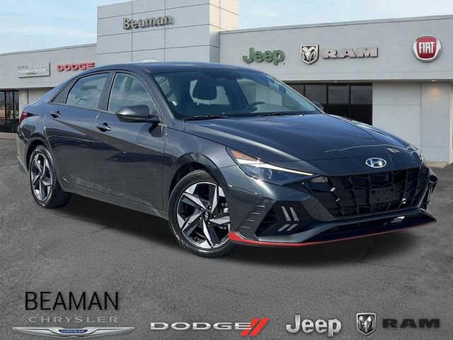 Used 2023 Hyundai Elantra SEL w/ Convenience Package