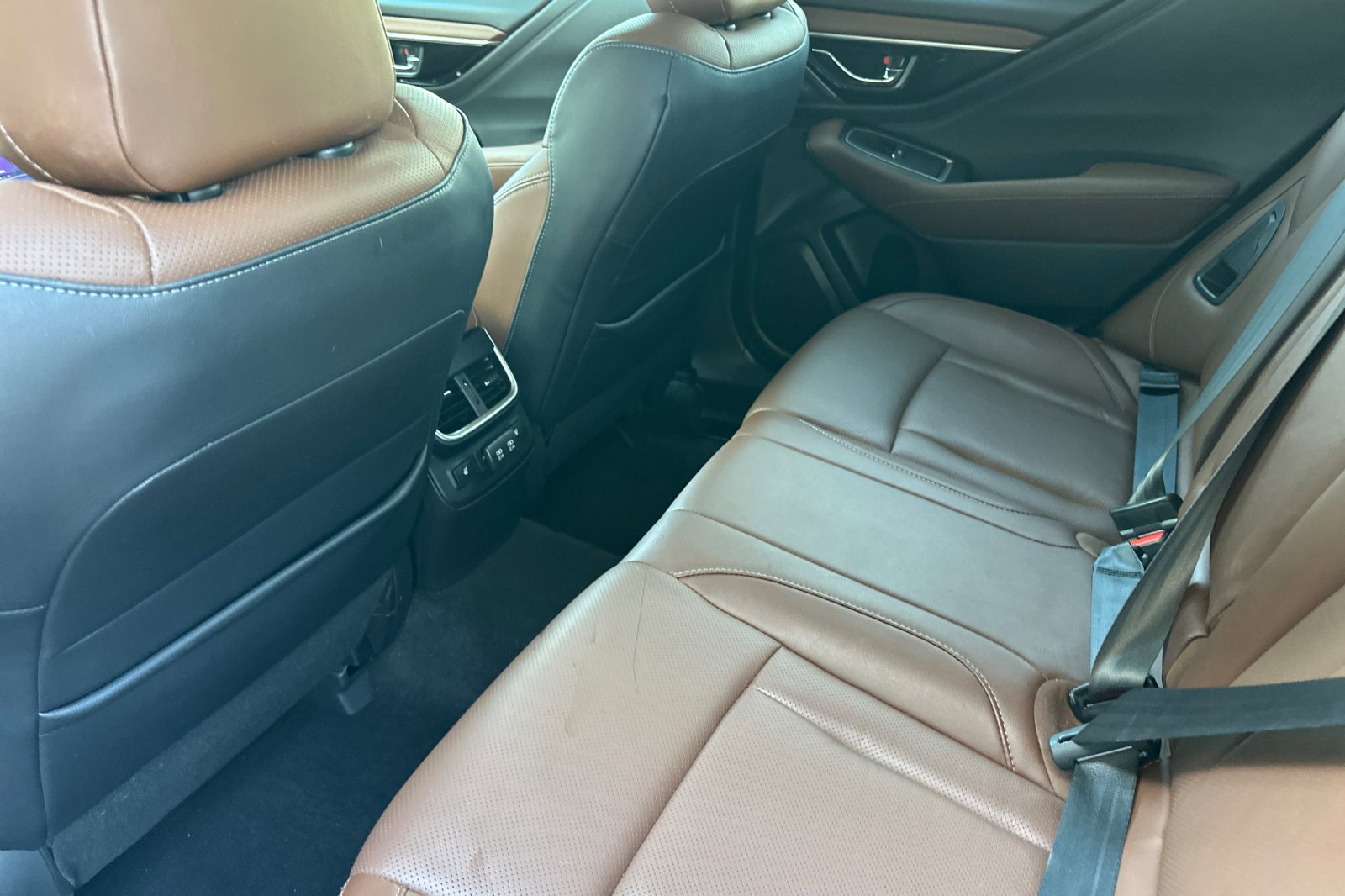 Used 2022 Subaru Outback Touring w/ Popular Package #2 image 12