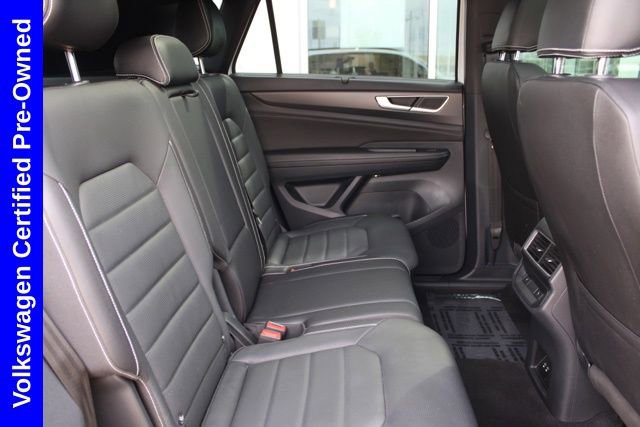 Used 2025 Volkswagen Atlas Cross Sport SEL R-Line AWD/4WD image 24