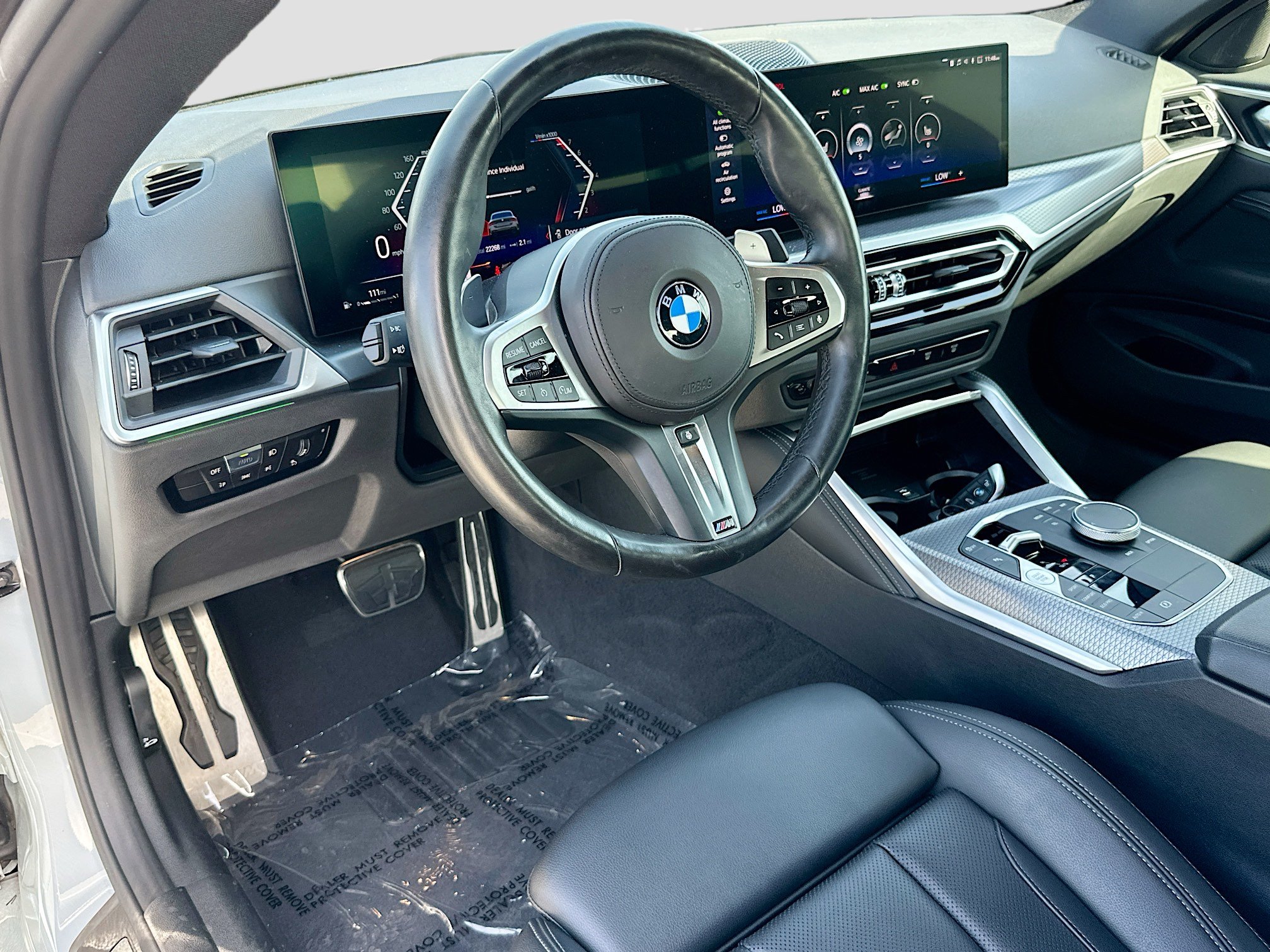 Used 2024 BMW M440i Coupe RWD image 9