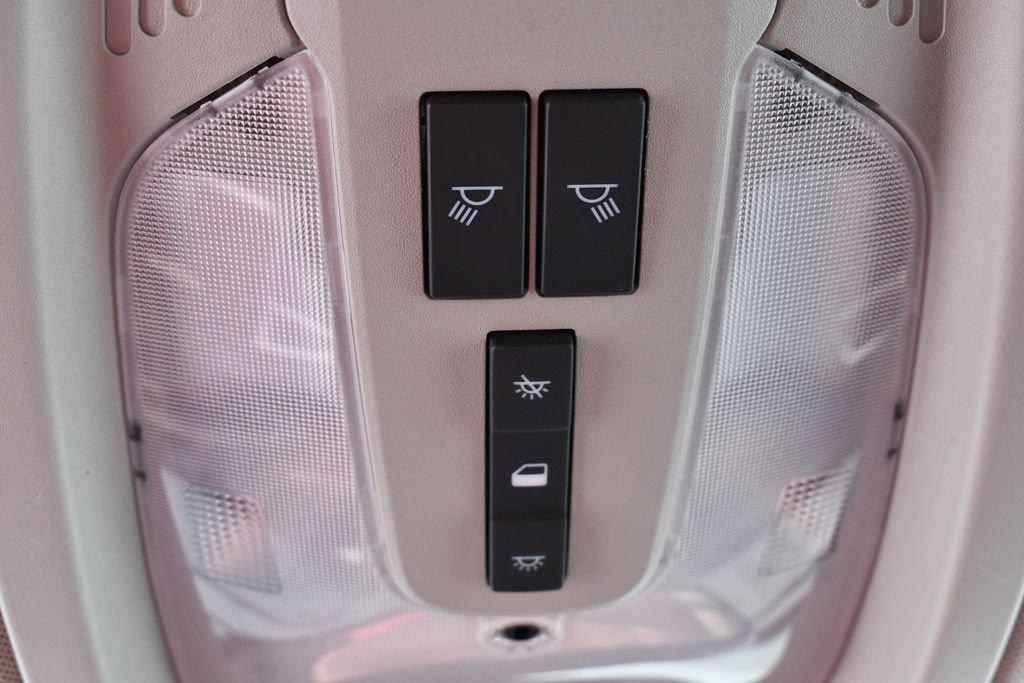 Used 2013 Chevrolet Equinox LT w/ Driver Convenience Package AWD/4WD image 33