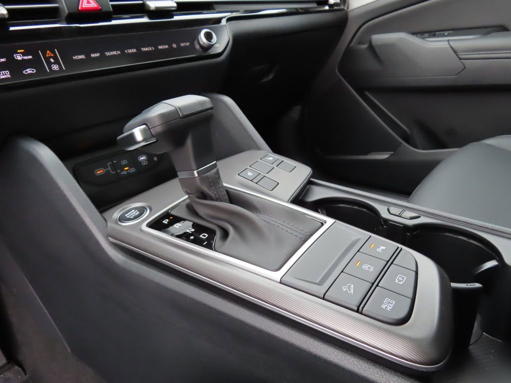 New 2026 Kia Sportage EX FWD image 6
