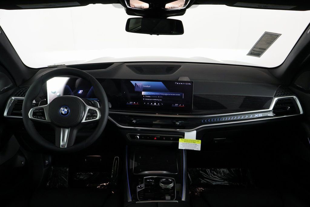 New 2026 BMW X5 xDrive50e w/ Executive Package image 4