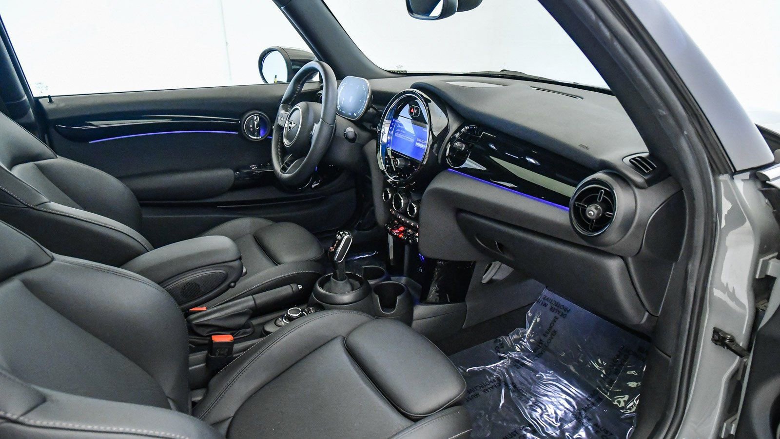 Certified 2023 MINI Cooper S image 16