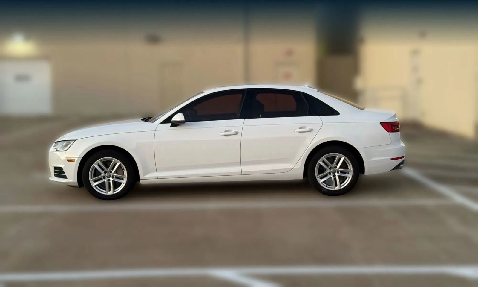 Used 2017 Audi A4 2.0T Premium image 5