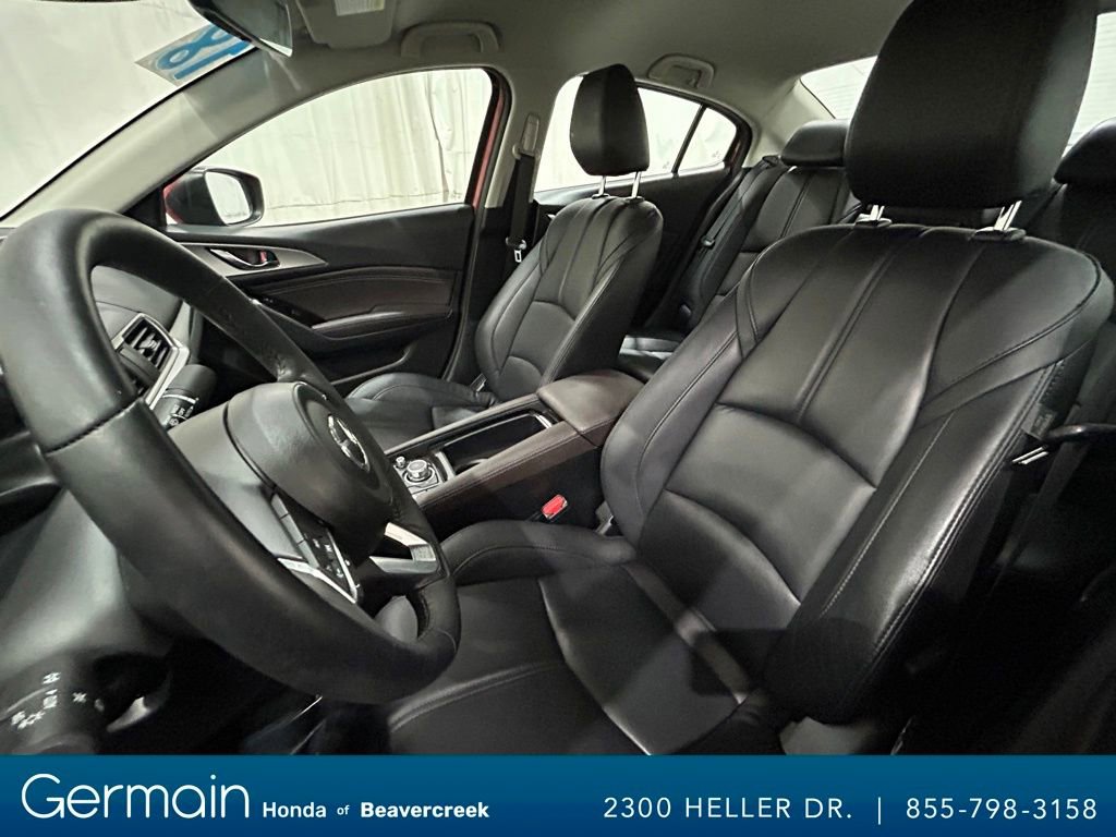 Used 2018 MAZDA MAZDA3 Touring image 27
