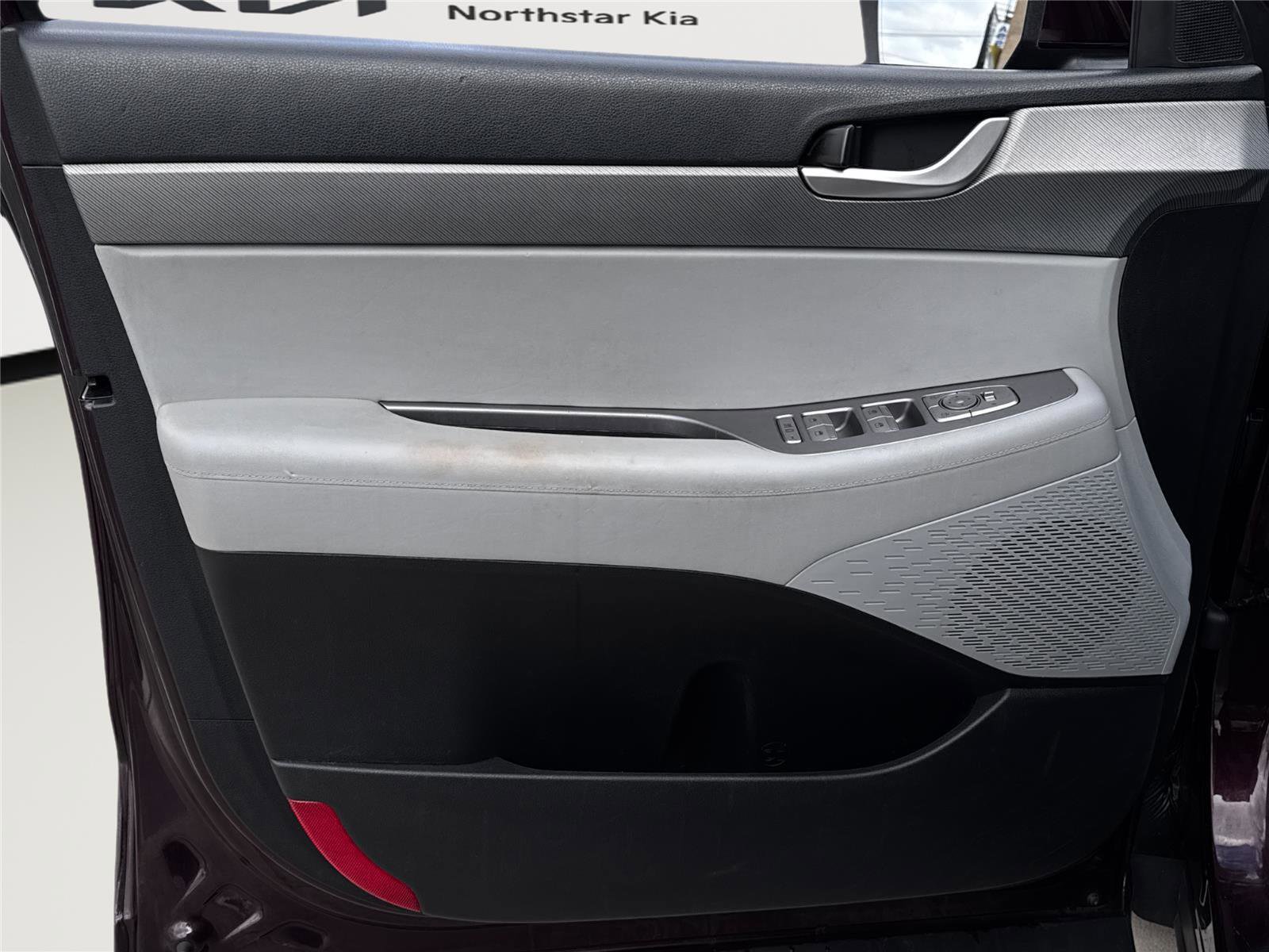 Used 2023 Hyundai Palisade SEL w/ Winter Package image 25