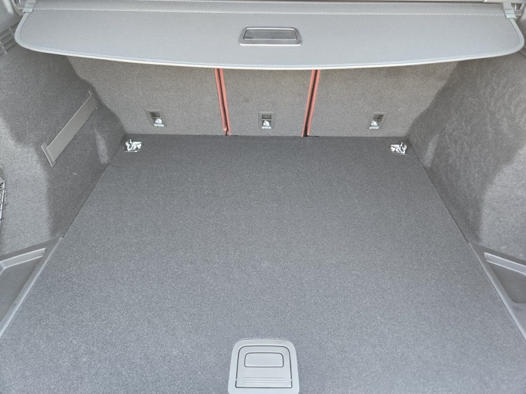 New 2026 Audi SQ5 Prestige AWD/4WD image 36