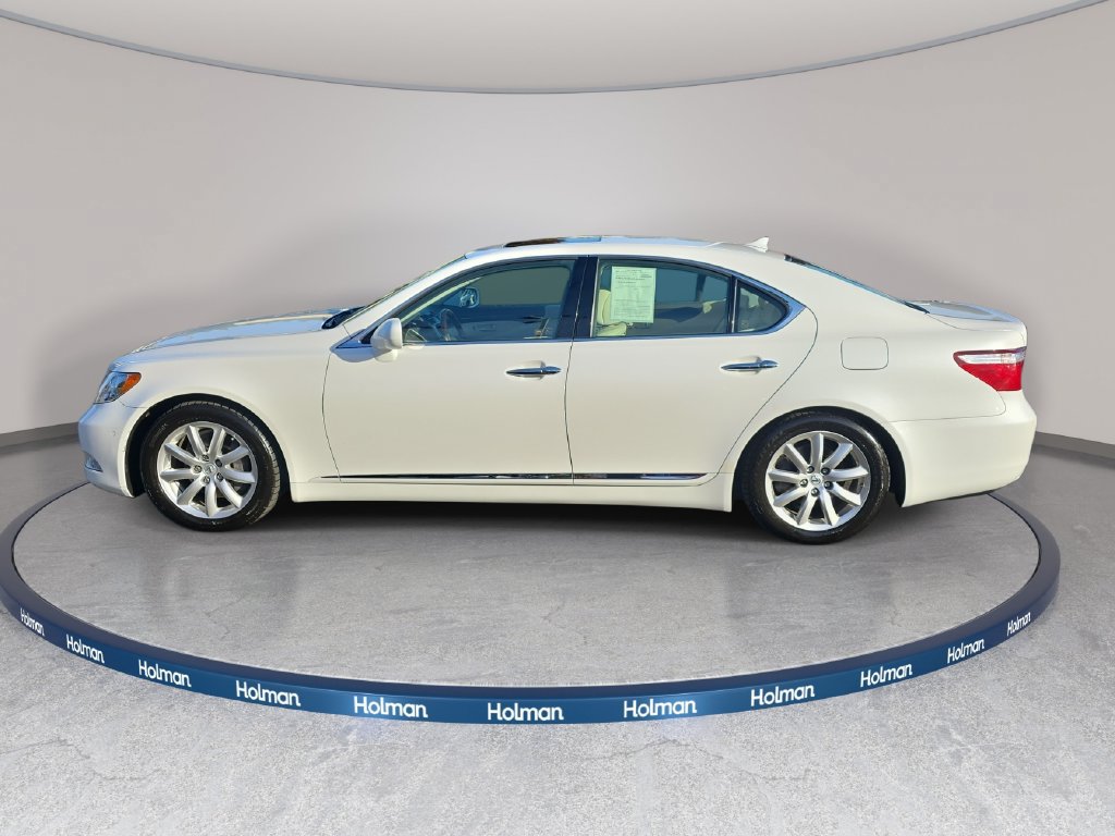 Used 2008 Lexus LS 460 RWD image 9