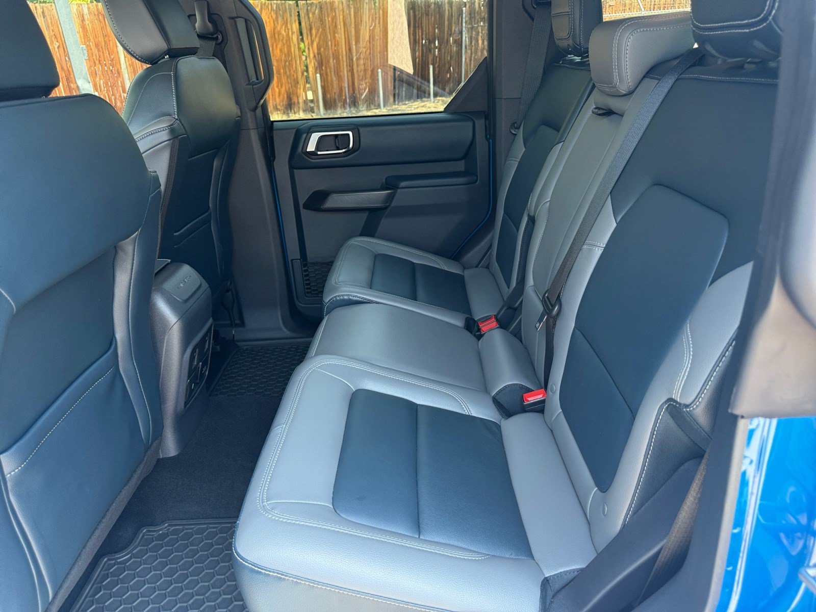 Used 2024 Ford Bronco Outer Banks AWD/4WD image 17