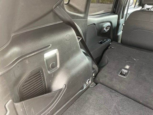 Used 2021 Jeep Renegade Latitude AWD/4WD image 61