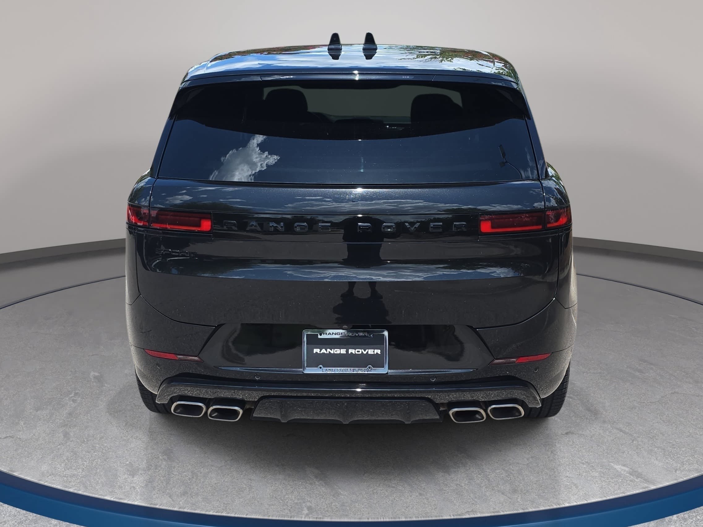 Certified 2025 Land Rover Range Rover Sport Autobiography AWD/4WD image 6