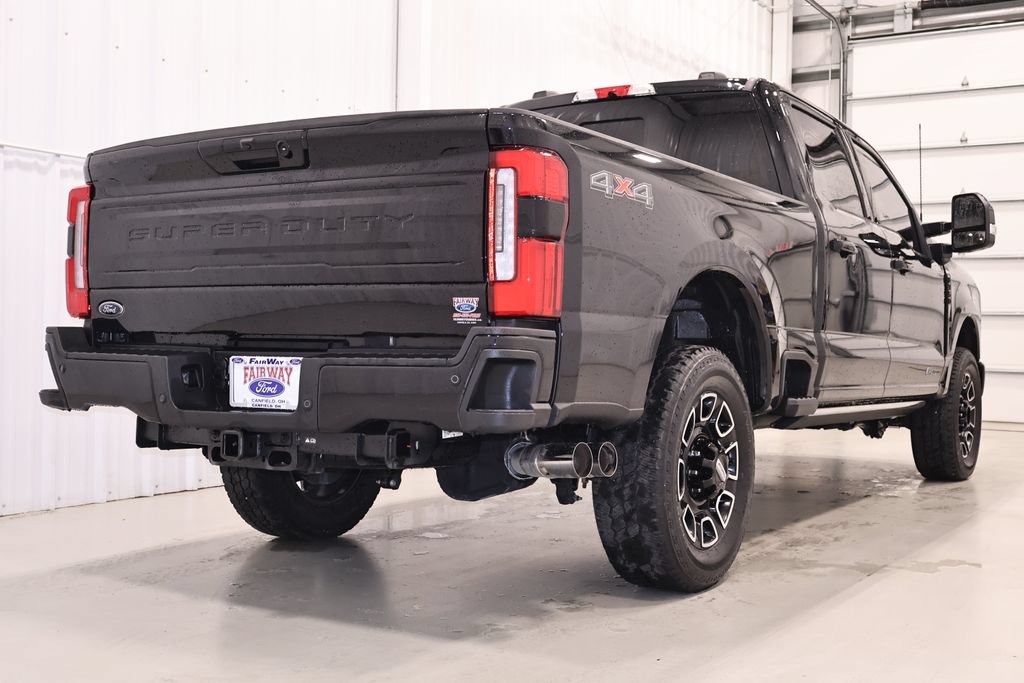 Certified 2025 Ford F350 Platinum AWD/4WD image 10