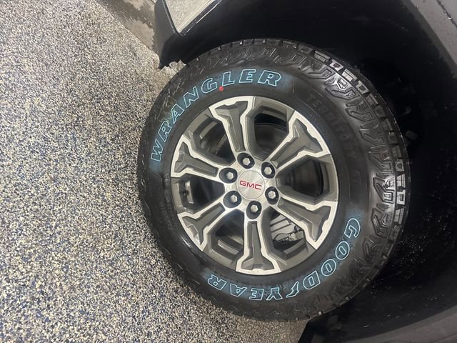 New 2026 GMC Sierra 1500 SLE image 37