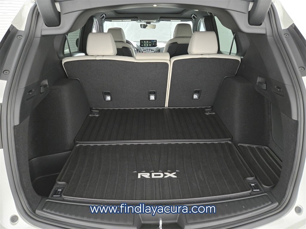 New 2025 Acura RDX SH-AWD image 13