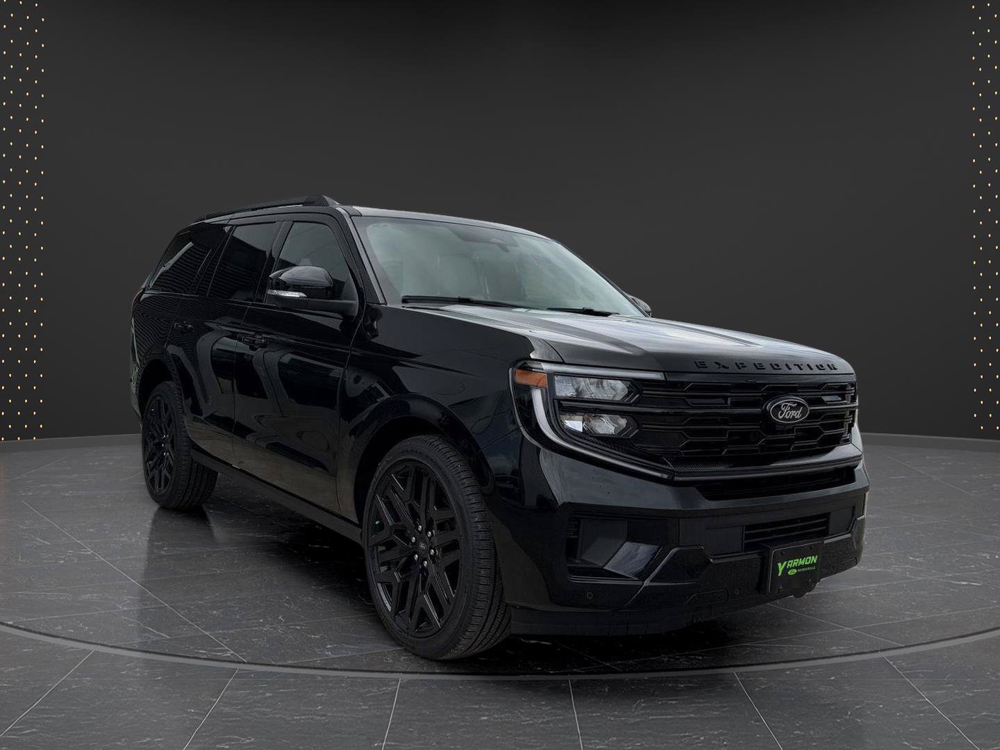 New 2026 Ford Expedition Platinum w/ Stealth Performance Package AWD/4WD image 3