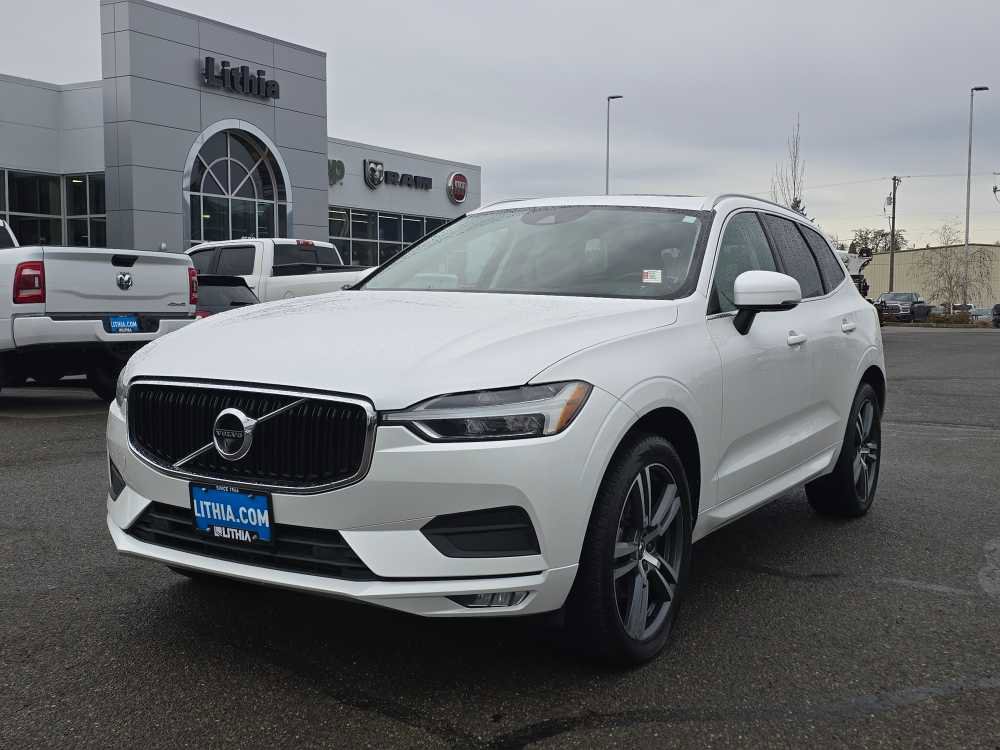 Used 2021 Volvo XC60 T5 Momentum w/ Advanced Package