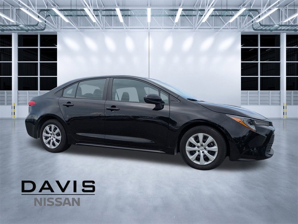 Used 2023 Toyota Corolla LE