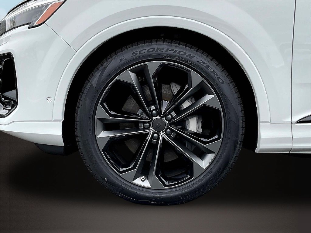 New 2026 Audi Q7 3.0T Prestige AWD/4WD image 13