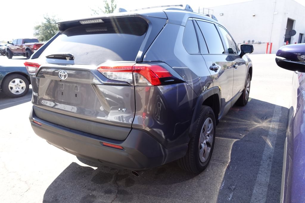 Certified 2021 Toyota RAV4 LE w/ Carpet Mat Package (TMS) FWD image 3