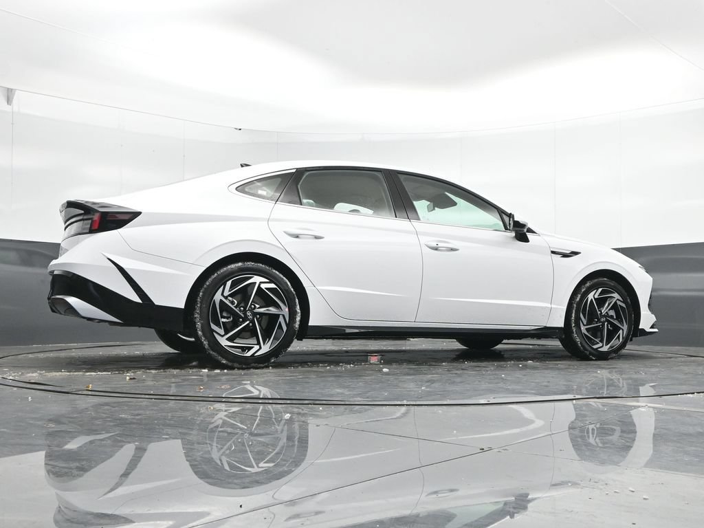 New 2026 Hyundai Sonata SEL FWD image 44