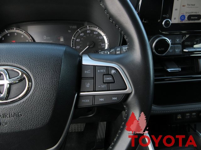 Certified 2024 Toyota Highlander LE image 16