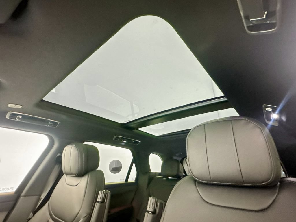 New 2026 Land Rover Range Rover Sport SE AWD/4WD image 21