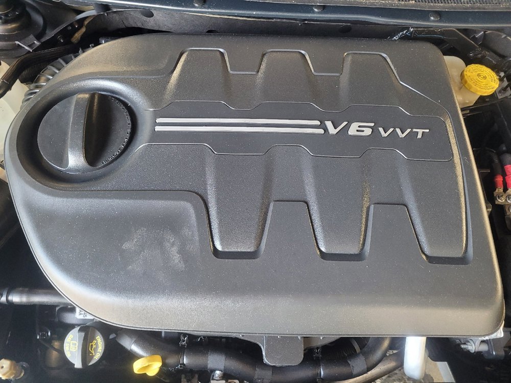 Used 2015 Chrysler 200 C w/ Navigation & Sound Group I FWD image 30