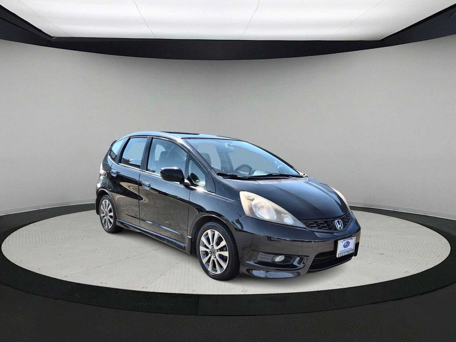 Used 2013 Honda Fit Sport image 2