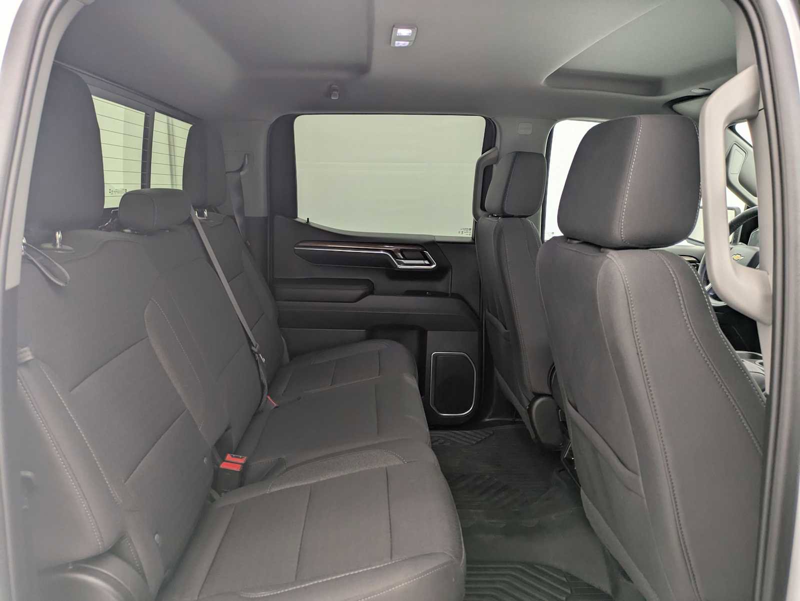 Used 2024 Chevrolet Silverado 1500 LT AWD/4WD image 21