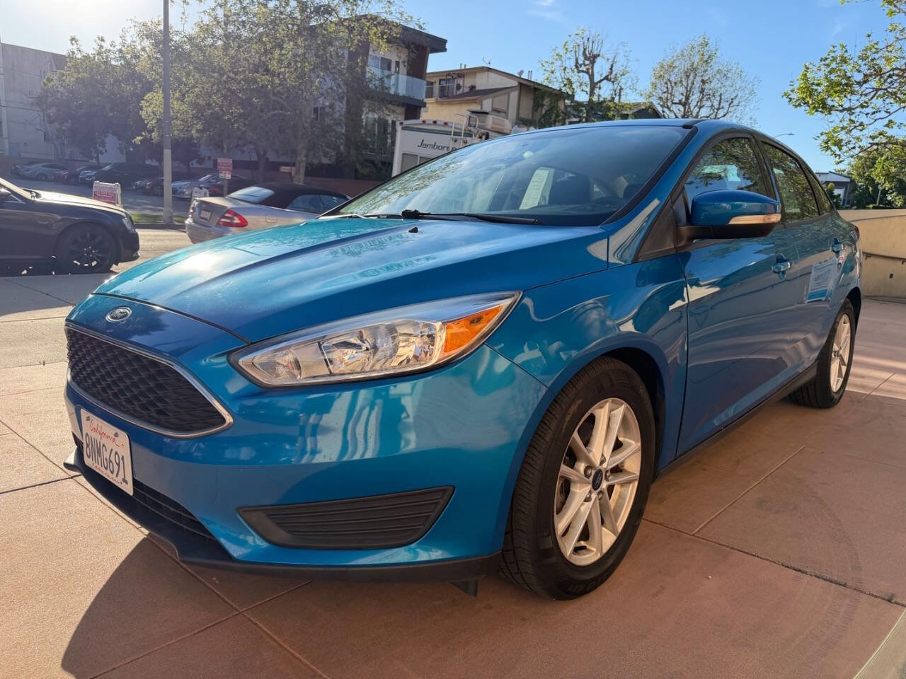 Used 2016 Ford Focus SE image 2
