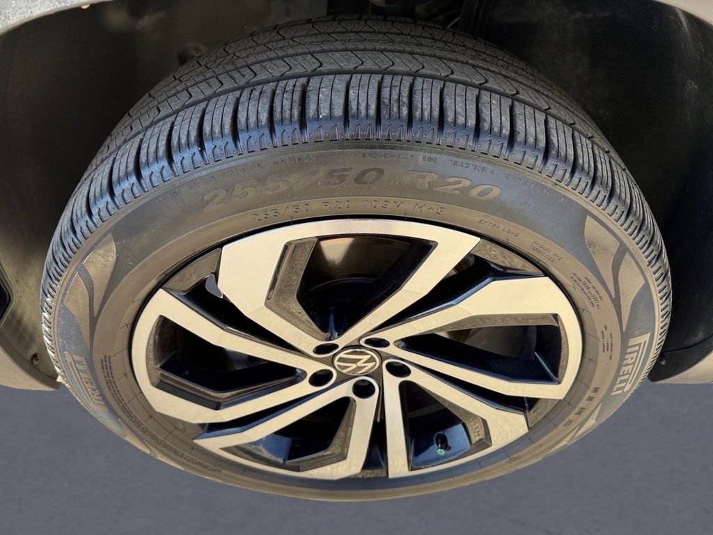 Used 2022 Volkswagen Atlas SEL image 8