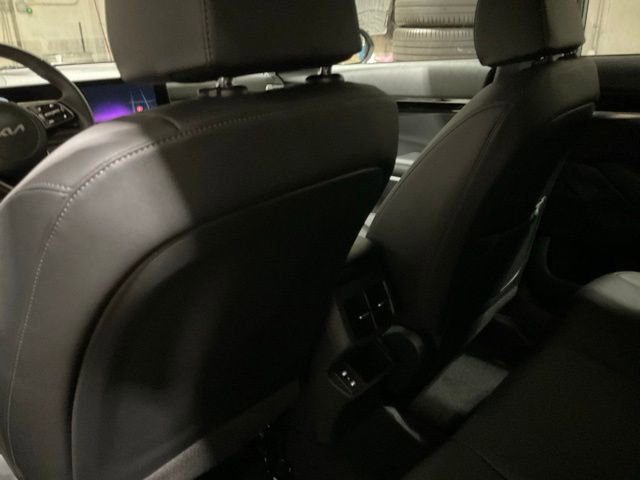 New 2026 Kia Seltos SX image 40