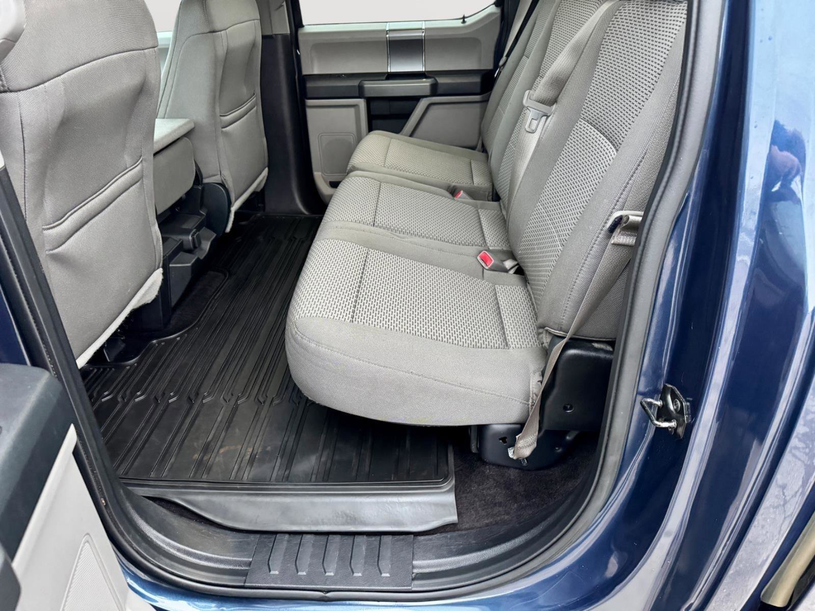 Used 2015 Ford F150 XLT w/ Equipment Group 302A Luxury image 28