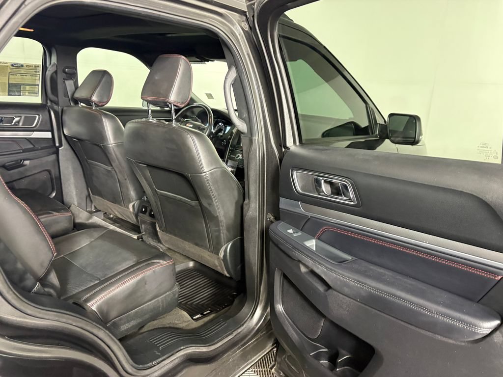 Certified 2018 Ford Explorer Sport w/ Equipment Group 401A AWD/4WD image 37