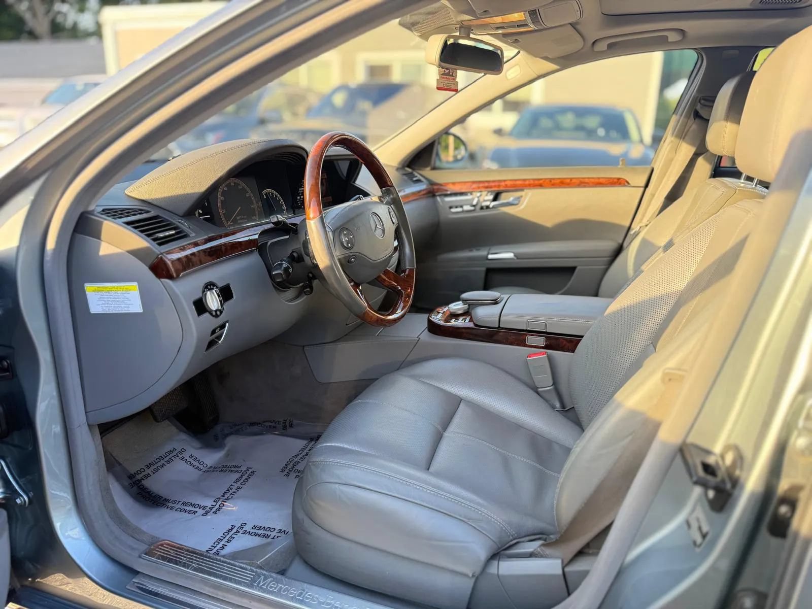 Used 2009 Mercedes-Benz S 550 image 8