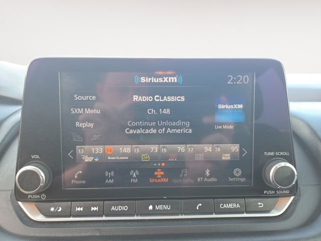 Used 2023 Nissan Rogue S image 22