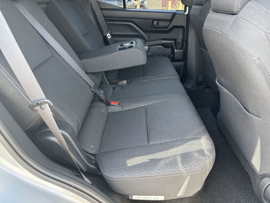 Used 2025 Toyota 4Runner SR5 image 27