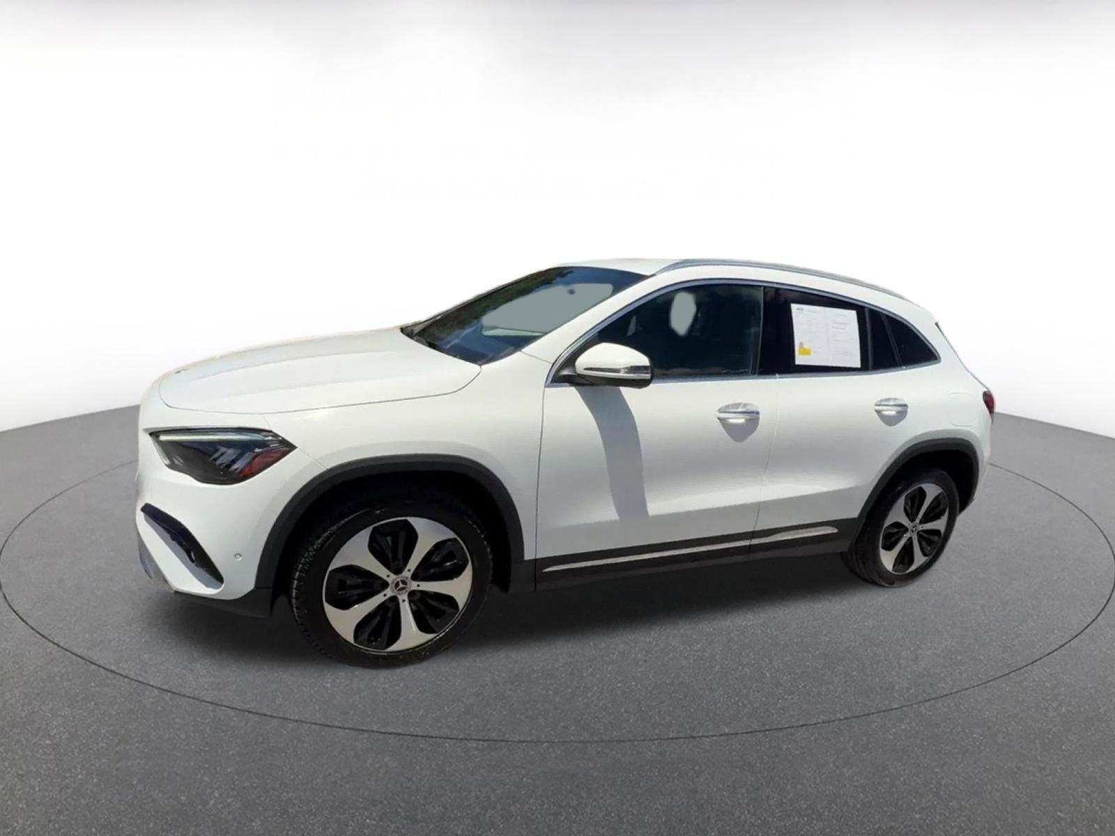 Used 2025 Mercedes-Benz GLA 250 image 8