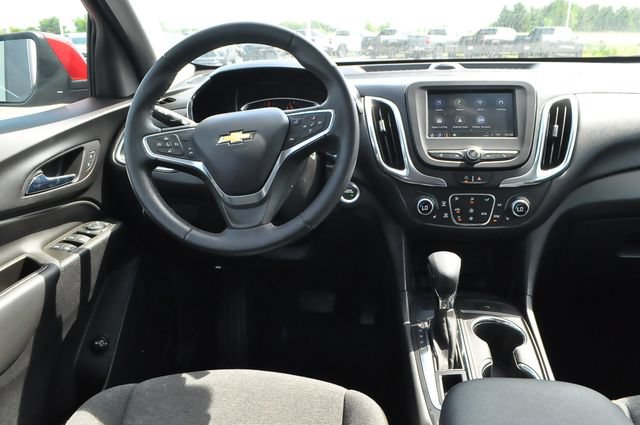 Used 2023 Chevrolet Equinox LT FWD image 18