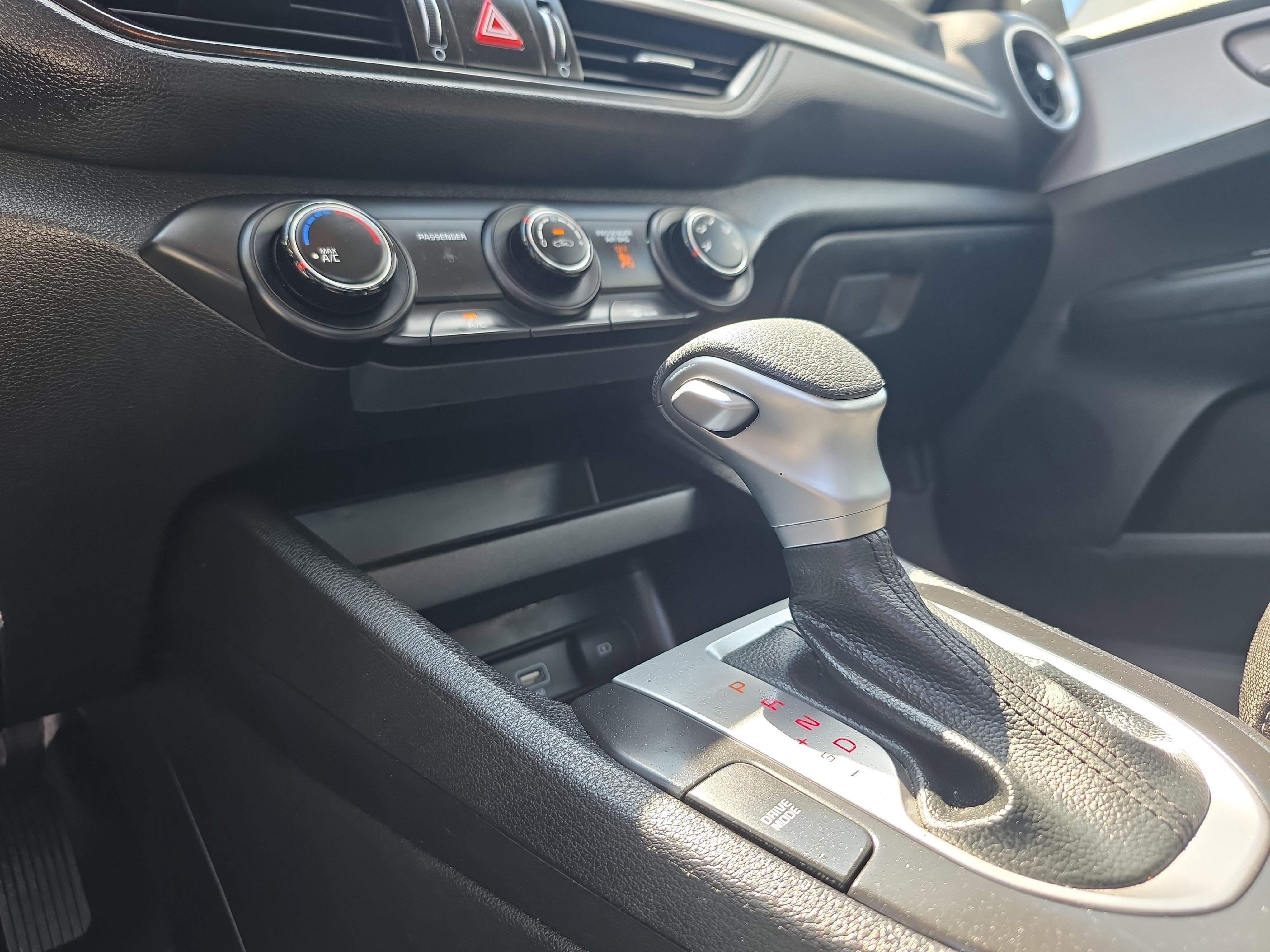 Used 2024 Kia Forte LXS FWD image 32