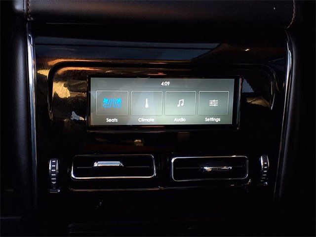 Used 2020 Lincoln Aviator Reserve w/ Equipment Group 202A image 10