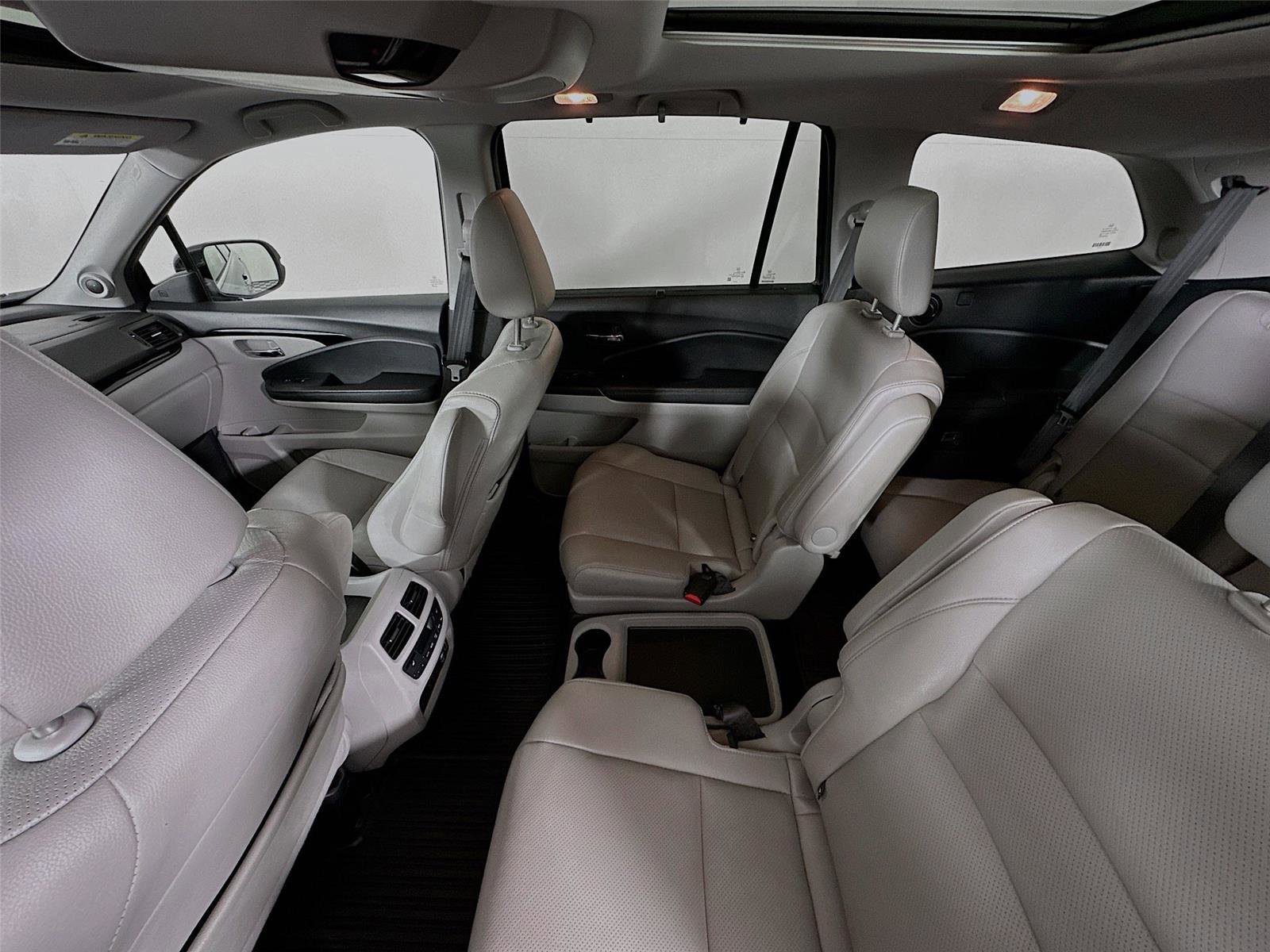 Certified 2022 Honda Pilot Elite image 11