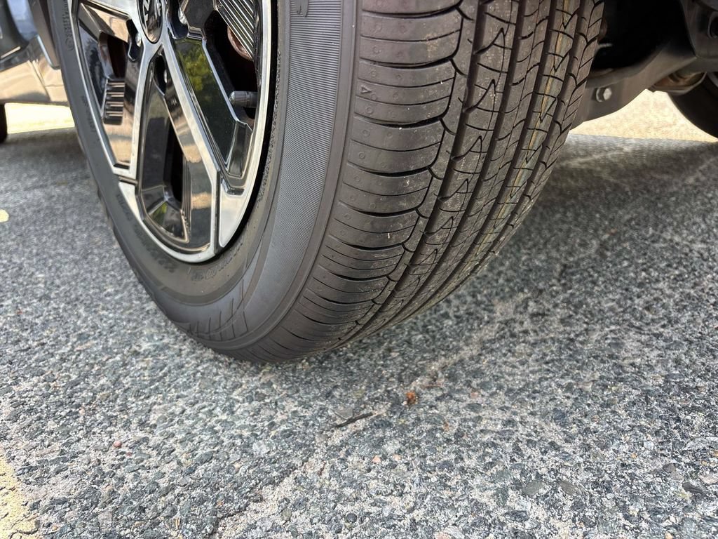 Certified 2023 Kia Niro LX FWD image 8
