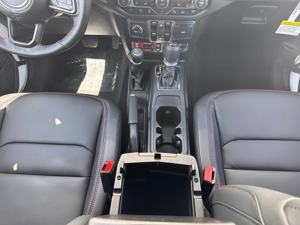 New 2026 Jeep Wrangler Unlimited Rubicon 392 w/ Quick Order Package 27X Moab AWD/4WD image 34